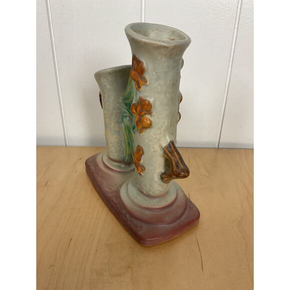 Roseville Pottery Bittersweet Double Bud Vase 873-6 - Picture 2 of 4